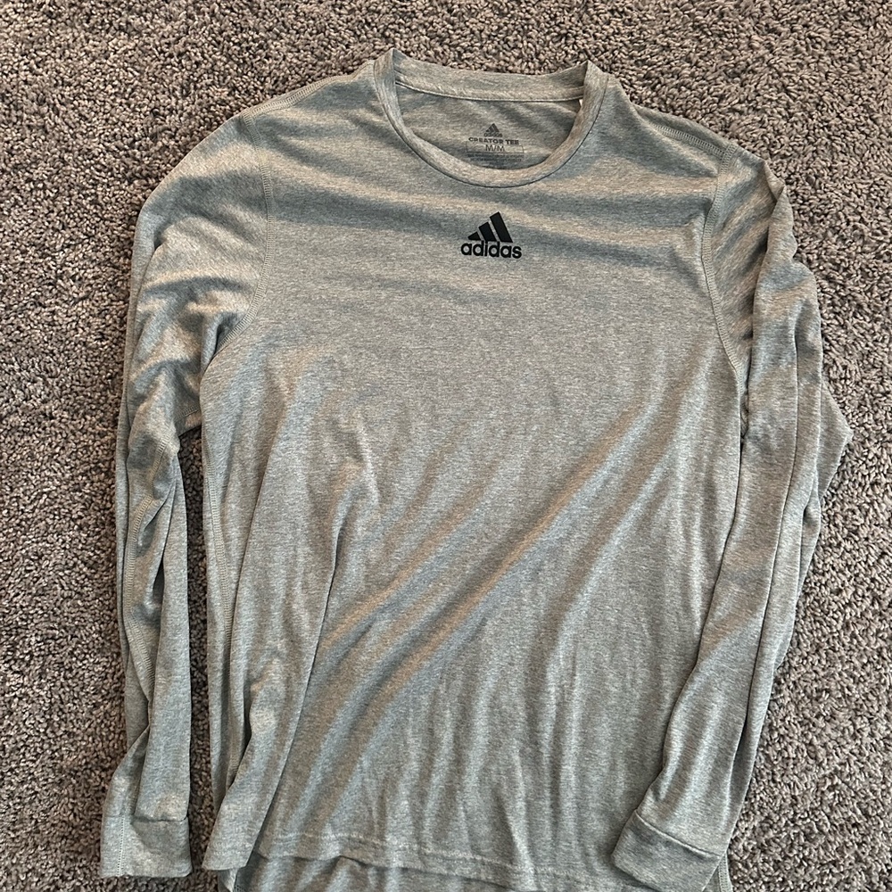 Adidas Gray Men’s Long sleeves-  Medium